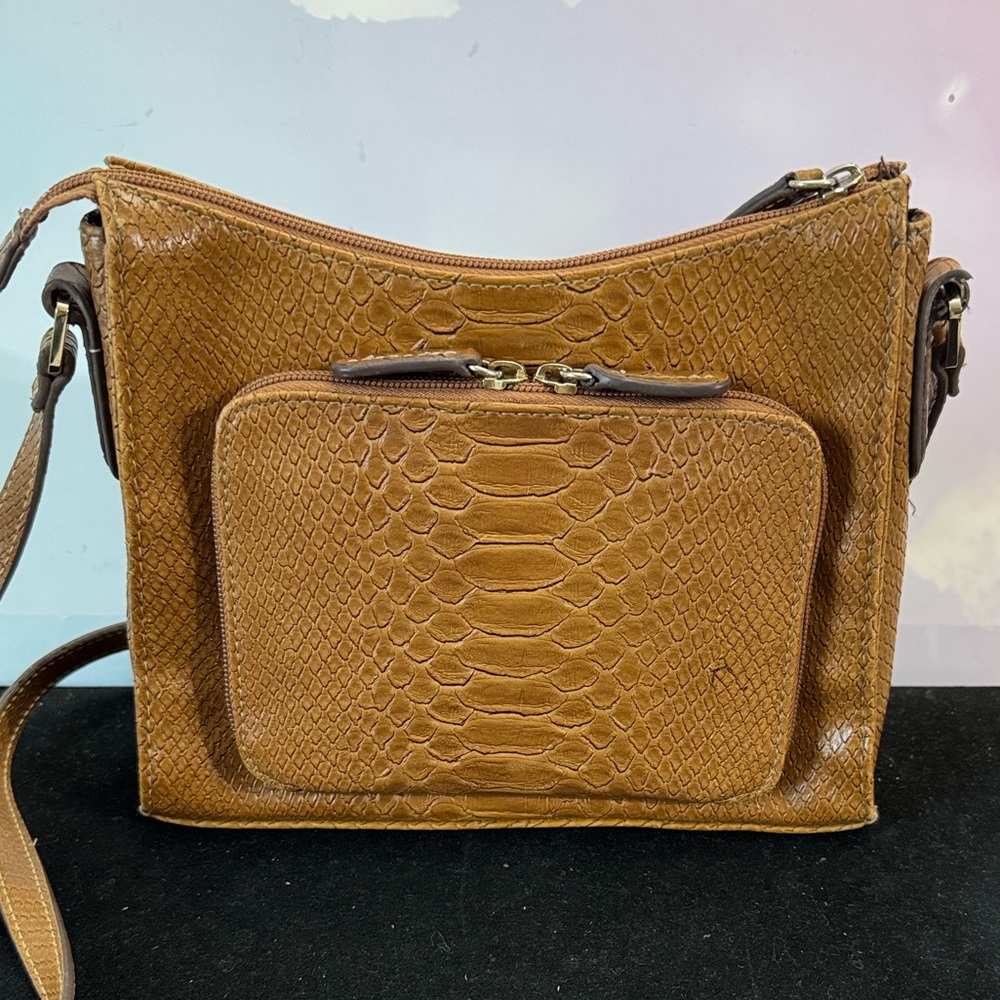 Vintage Brown Liz Claiborne crossbody handbag - Picture 8 of 14